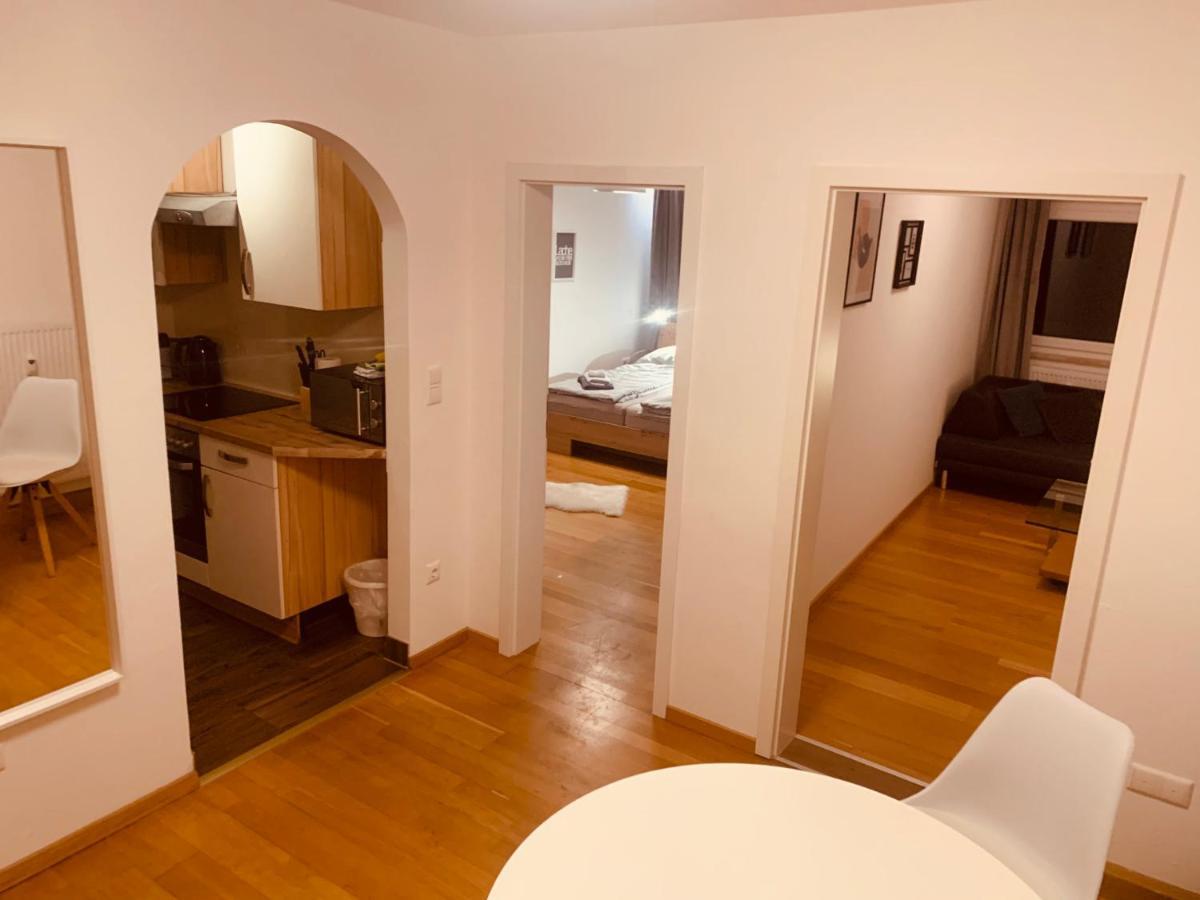 Felix Living 4, Modern & Cozy 2 Zimmer Wohnung, Balkon, Parkplatz Salzweg Exterior photo